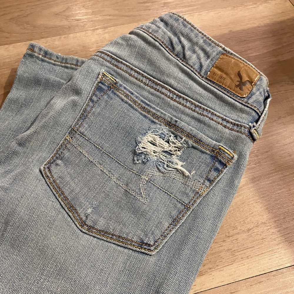 American Eagle skinny kick jeans